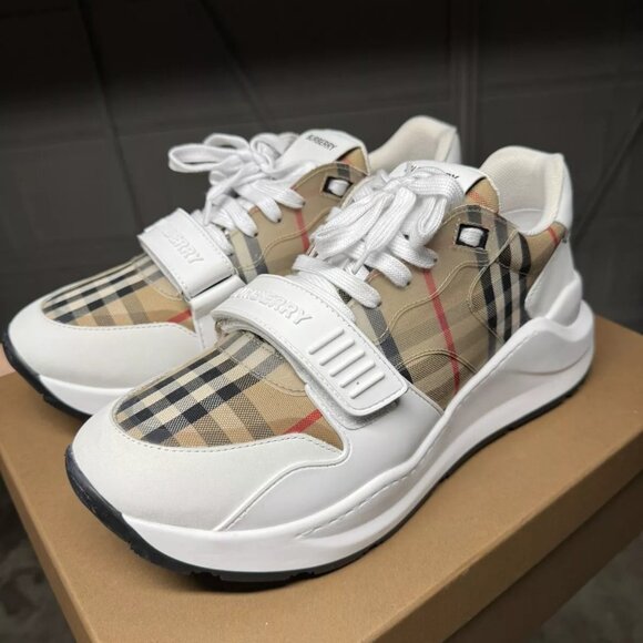 Burberry Mens Vintage Check Mesh Low-Top sneaker - Picture 1 of 3